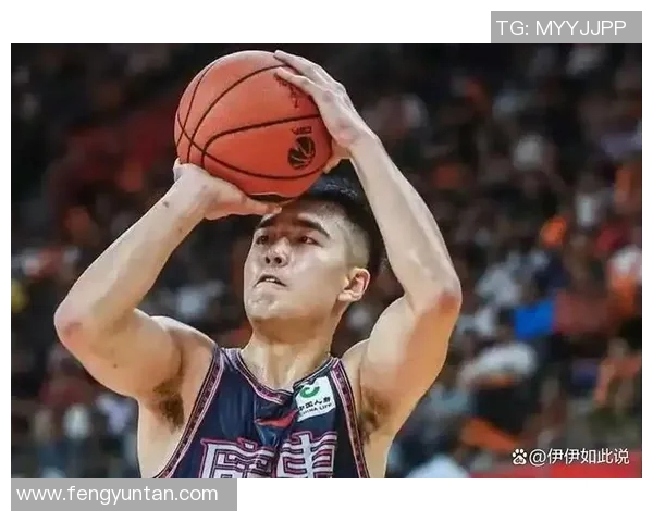 任骏飞领衔新一季篮球赛场表现分析与未来发展潜力探讨