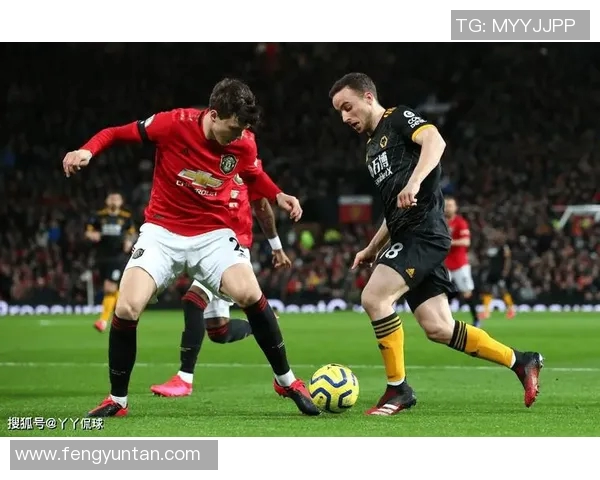 曼联与曼城在2016和2017年的激烈对抗回顾与精彩瞬间分析