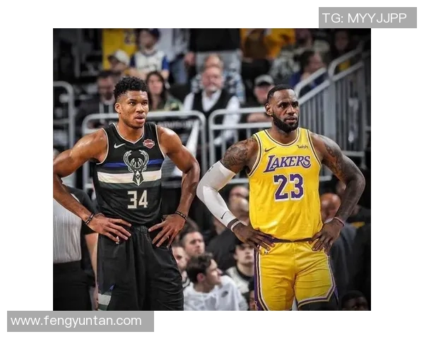 湖人对决雄鹿戴维斯能否再现巅峰状态引发球迷热议 湖人对决雄鹿戴维斯能否再现巅峰状态引发球迷热议