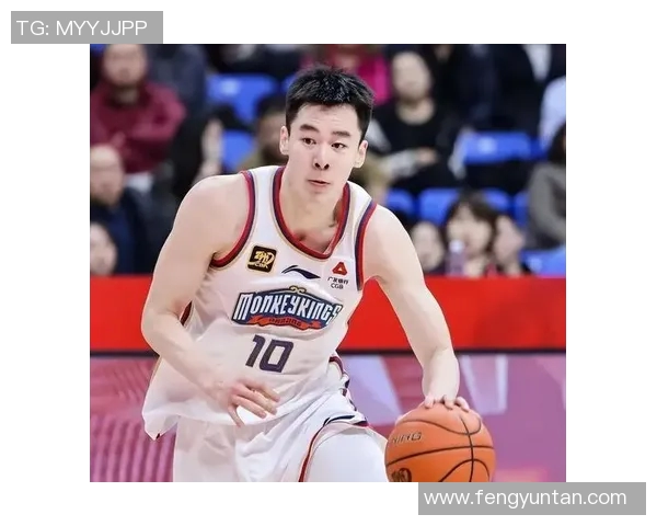 郭昊文:从年轻球员到篮球新星的成长之路与未来展望 郭昊文:从年轻球员到篮球新星的成长之路与未来展望